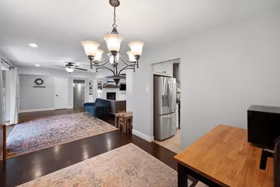 2107 Westwood Drive, Arlington, TX 76012 - Photo 6