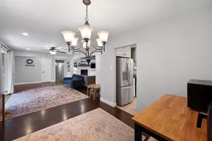 2107 Westwood Dr, Arlington, TX 76012 - Photo 6