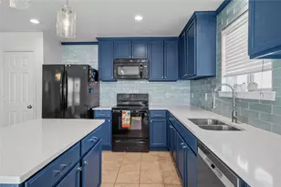 205 Fossil Bridge Dr, Fort Worth, TX 76131 - Photo 10