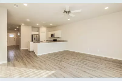 308 Niki Drive, Lewisville, TX 75057 - Photo 4