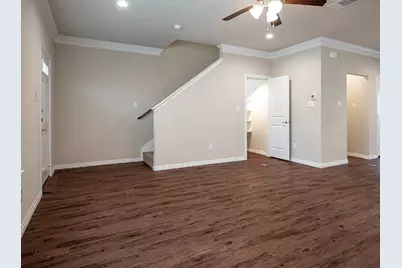 2709 Vine Court, Denton, TX 76209 - Photo 2