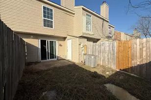 9510 Olde Towne Row, Dallas, TX 75227 - Photo 26