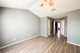 9510 Olde Towne Row, Dallas, TX 75227 - Photo 16