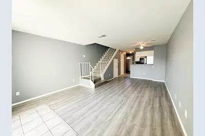 9510 Olde Towne Row, Dallas, TX 75227 - Photo 2