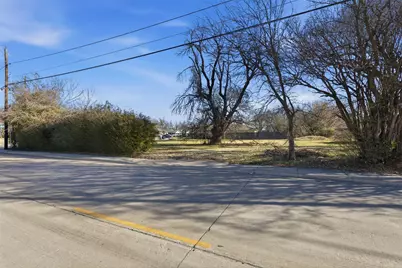 8240 Carbondale Street, Dallas, TX 75216 - Photo 10