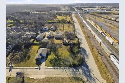 8240 Carbondale Street, Dallas, TX 75216 - Photo 6