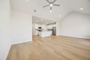 9316 Lone Maverick Dr, Crowley, TX 76036 - Photo 16