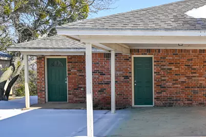 604 N Sewell Drive #B, Decatur, TX 76234 - Photo 1