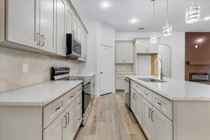 4715 Ramey Ave, Fort Worth, TX 76105 - Photo 8