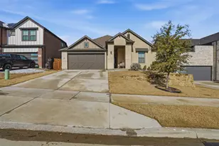 10516 Enchanted Rock Wy, Fort Worth, TX 76126 - Photo 1