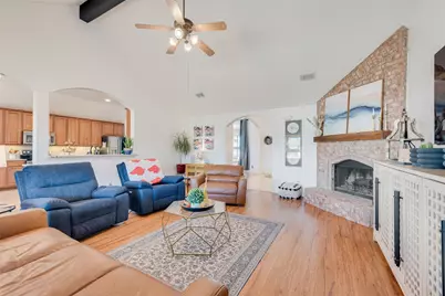 246 Meadow Ridge Circle, Royse City, TX 75189 - Photo 8