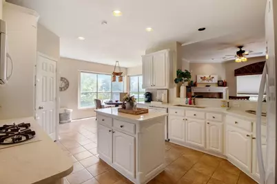 3316 Meadow Wood Drive, Richardson, TX 75082 - Photo 10