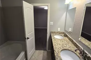 700 White Fields Way, Arlington, TX 76002 - Photo 22