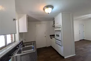 710 Blvd Blvd N, Dallas, TX 75211 - Photo 8