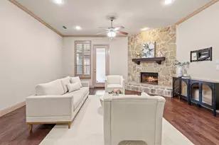 437 Middleton Dr, Roanoke, TX 76262 - Photo 12