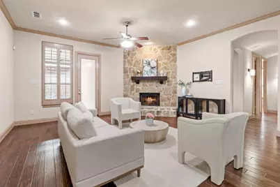 437 Middleton Drive, Roanoke, TX 76262 - Photo 14