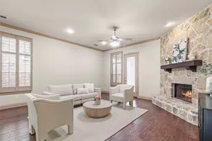 437 Middleton Dr, Roanoke, TX 76262 - Photo 12