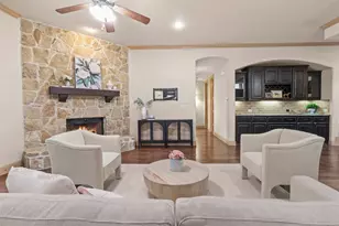 437 Middleton Dr, Roanoke, TX 76262 - Photo 16