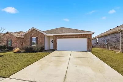 1545 Shadow Hawk Drive, Fort Worth, TX 76052 - Photo 6