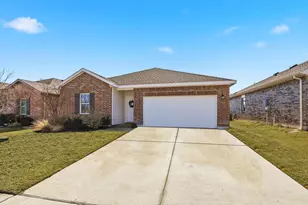 1545 Shadow Hawk Dr, Fort Worth, TX 76052 - Photo 6