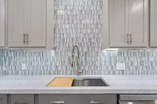 202 N Avenue D, Clifton, TX 76634 - Photo 16