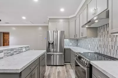 202 N Avenue D, Clifton, TX 76634 - Photo 12