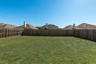 2640 Lake Ridge Dr, Little Elm, TX 75068 - Photo 16