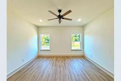 224 Hazelwood Drive, Woodway, TX 76712 - Photo 14