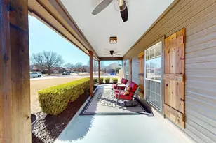 1308 Madeline Street, Commerce, TX 75428 - Photo 4