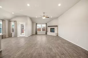 1840 Abelia Ln, Weatherford, TX 76086 - Photo 8