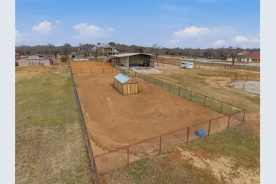 137 Silver Saddle Circle, Weatherford, TX 76087 - Photo 34