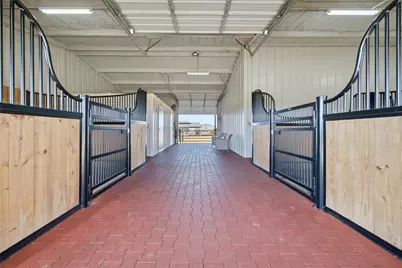 137 Silver Saddle Circle, Weatherford, TX 76087 - Photo 26