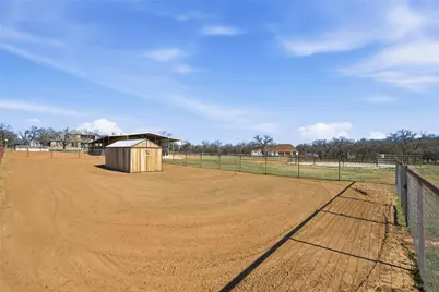 137 Silver Saddle Circle, Weatherford, TX 76087 - Photo 36