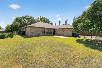 904 Breckenridge Drive, DeSoto, TX 75115 - Photo 30