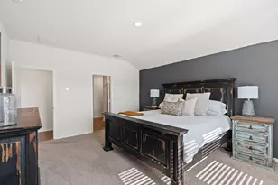 943 Buttercup Dr, Pilot Point, TX 76258 - Photo 12