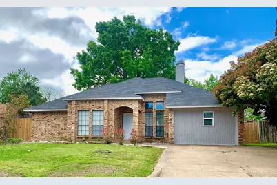 600 Benedict Lane, Arlington, TX 76002 - Photo 1