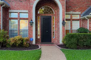 7201 Regency Ct, Plano, TX 75024 - Photo 2