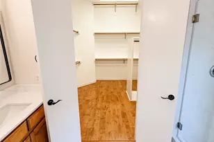 7201 Regency Ct, Plano, TX 75024 - Photo 10