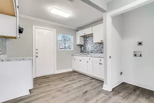 3671 Forbes St, Fort Worth, TX 76105 - Photo 4