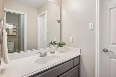 8812 Bluffcreek Lane, Plano, TX 75024 - Photo 22