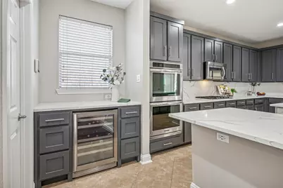 8812 Bluffcreek Lane, Plano, TX 75024 - Photo 4