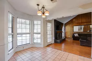 1816 Big Bend Dr, Grapevine, TX 76051 - Photo 10