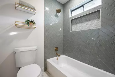 9911 Glen Canyon Drive, Dallas, TX 75243 - Photo 26