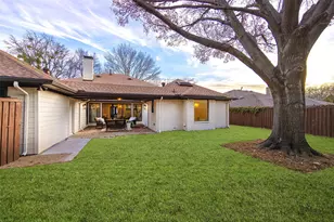 9911 Glen Canyon Dr, Dallas, TX 75243 - Photo 34