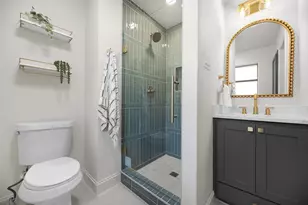 9911 Glen Canyon Dr, Dallas, TX 75243 - Photo 14