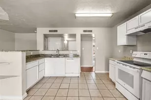 3817 Longmeadow Way, Fort Worth, TX 76133 - Photo 4