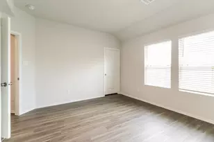 113 Arango Pl, Everman, TX 76140 - Photo 8