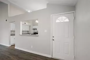 831 Netherland Dr, Arlington, TX 76017 - Photo 4