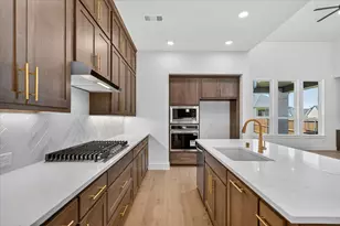4303 Silver Spur Ct, Aubrey, TX 76227 - Photo 4