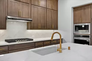 4303 Silver Spur Ct, Aubrey, TX 76227 - Photo 6